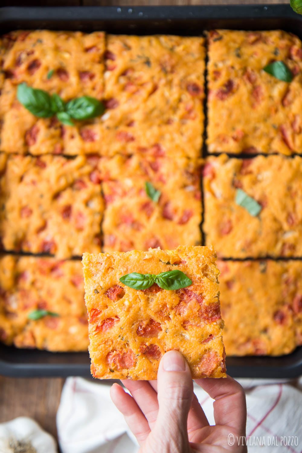 Sa Costedda: focaccia tradizionale sarda - Cosa ti preparo per Cena? Sa Costedda: focaccia tradizionale sarda - Cosa ti preparo per Cena?